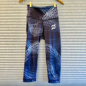 Peloton Patterned Cropped Leggings – Blue / Black – Size S